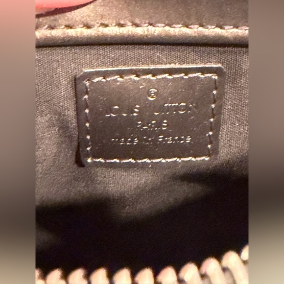 Louis Vuitton Fowler Leather Handbag - Picture 10 of 13